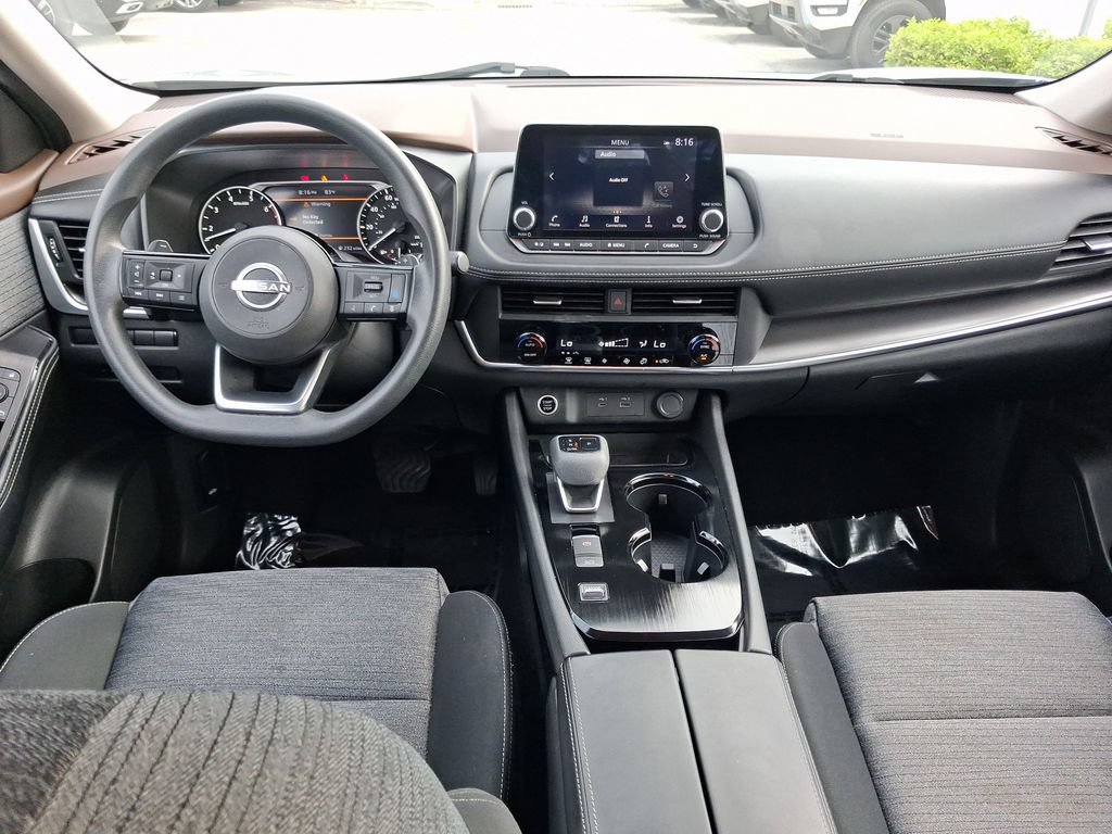 Certified 2023 Nissan Rogue SV FWD image 9