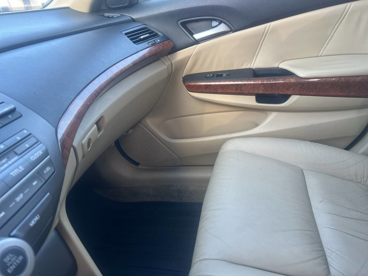 Used 2012 Honda Accord EX-L image 15