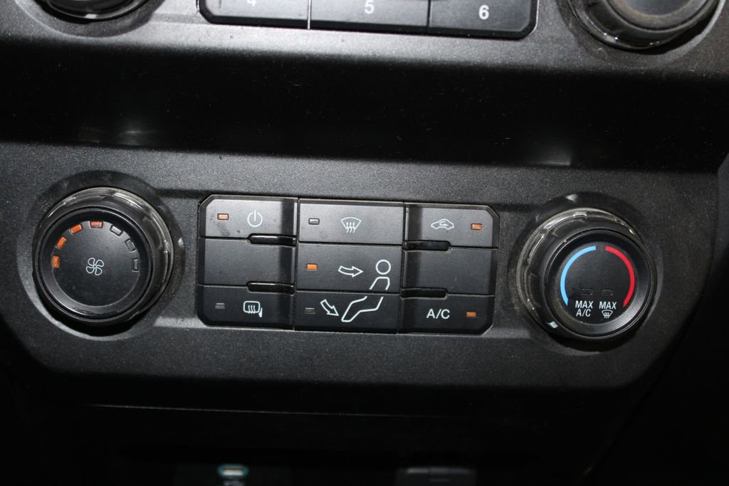 Used 2021 Ford F250 XLT w/ FX4 Off-Road Package AWD/4WD image 26