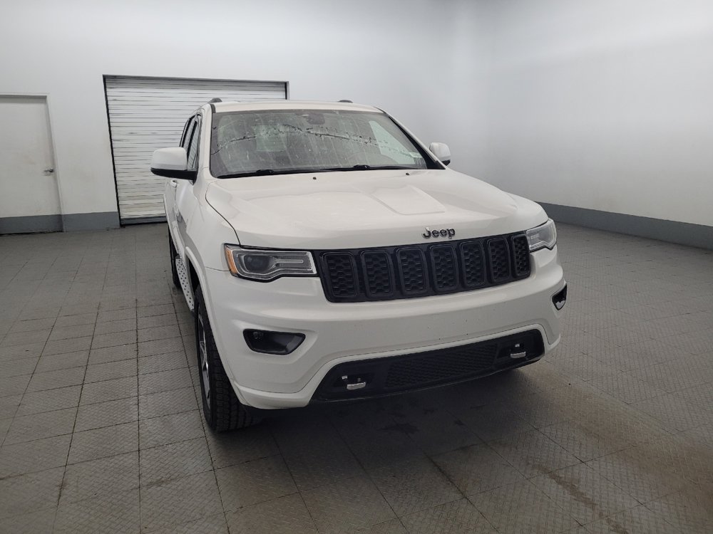 Used 2019 Jeep Grand Cherokee Overland AWD/4WD image 15