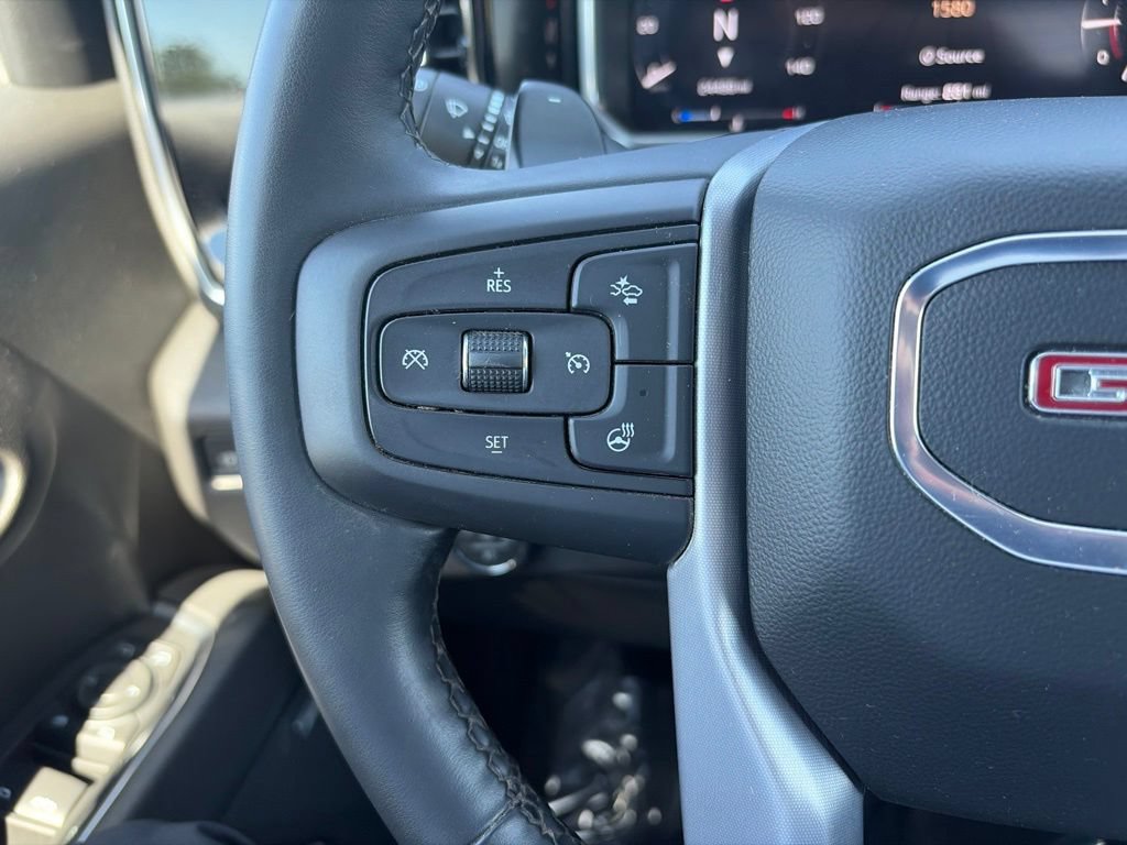 Used 2026 GMC Sierra 1500 SLT w/ SLT Premium Package AWD/4WD image 17