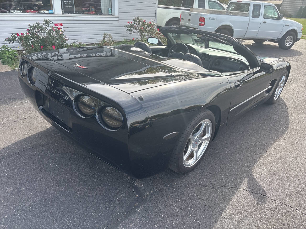 Used 2004 Chevrolet Corvette Convertible w/ Preferred Equipment Group image 7