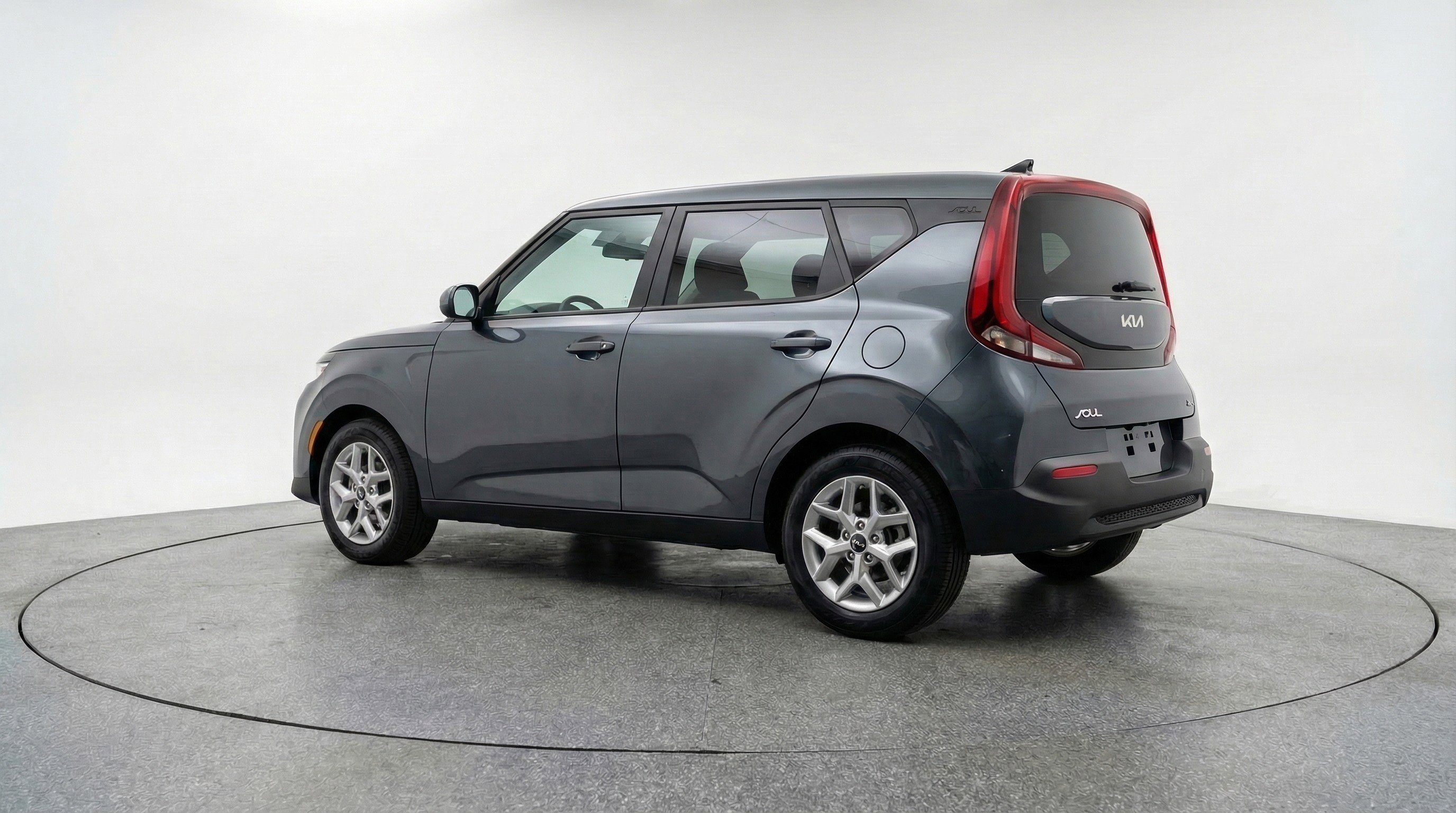 Used 2025 Kia Soul LX w/ LX Technology Package image 6