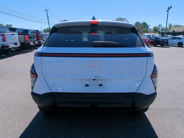 Used 2025 Hyundai Kona SEL AWD/4WD image 31