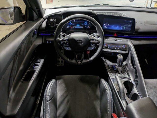 Used 2025 Hyundai Elantra N FWD image 15