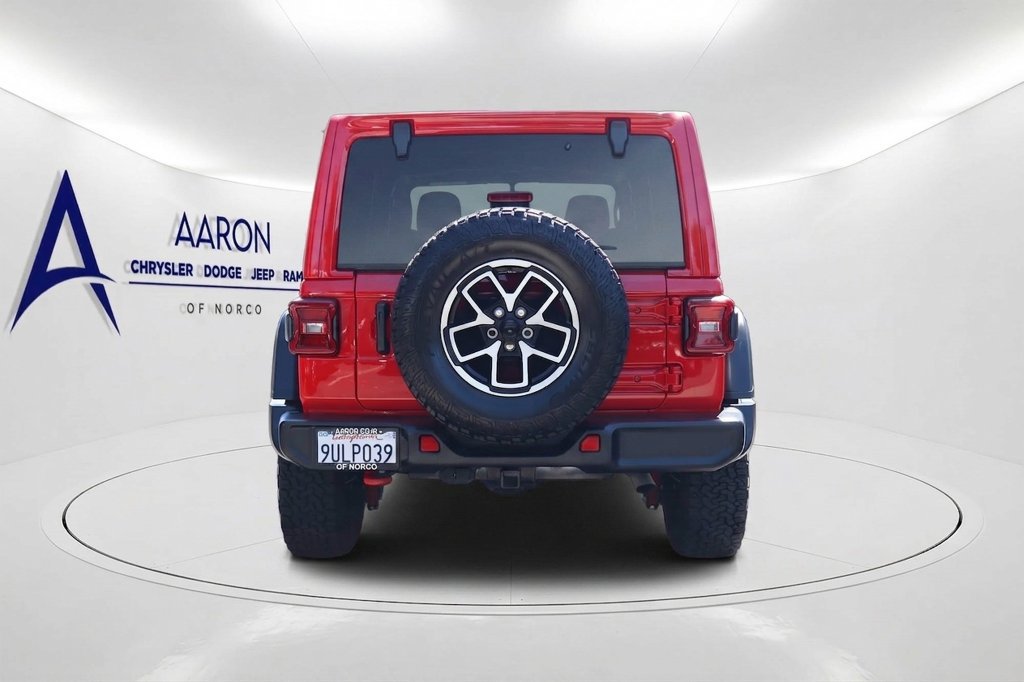 Certified 2025 Jeep Wrangler Unlimited Rubicon AWD/4WD image 5