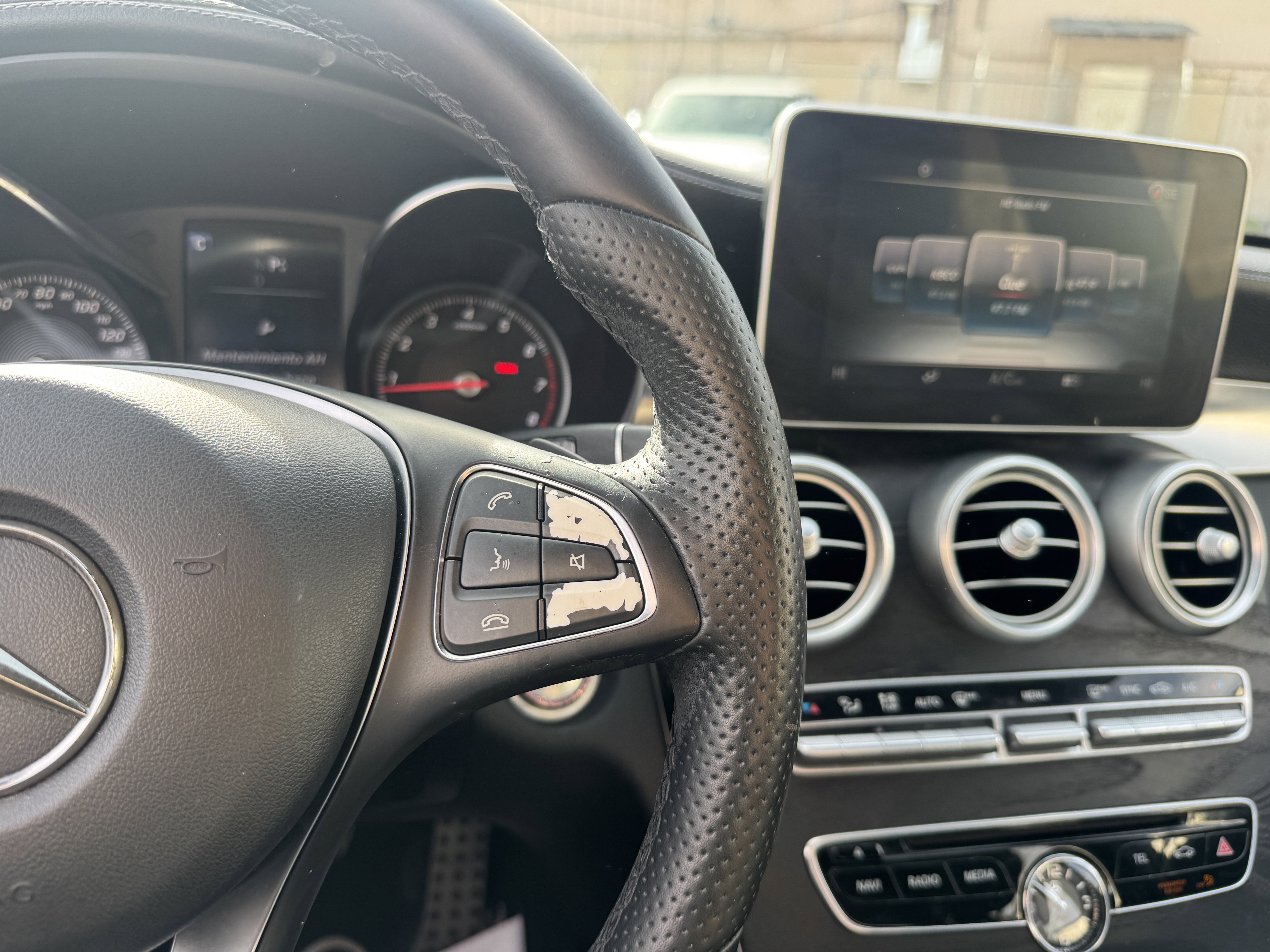 Used 2016 Mercedes-Benz C 300 4MATIC Sedan image 25