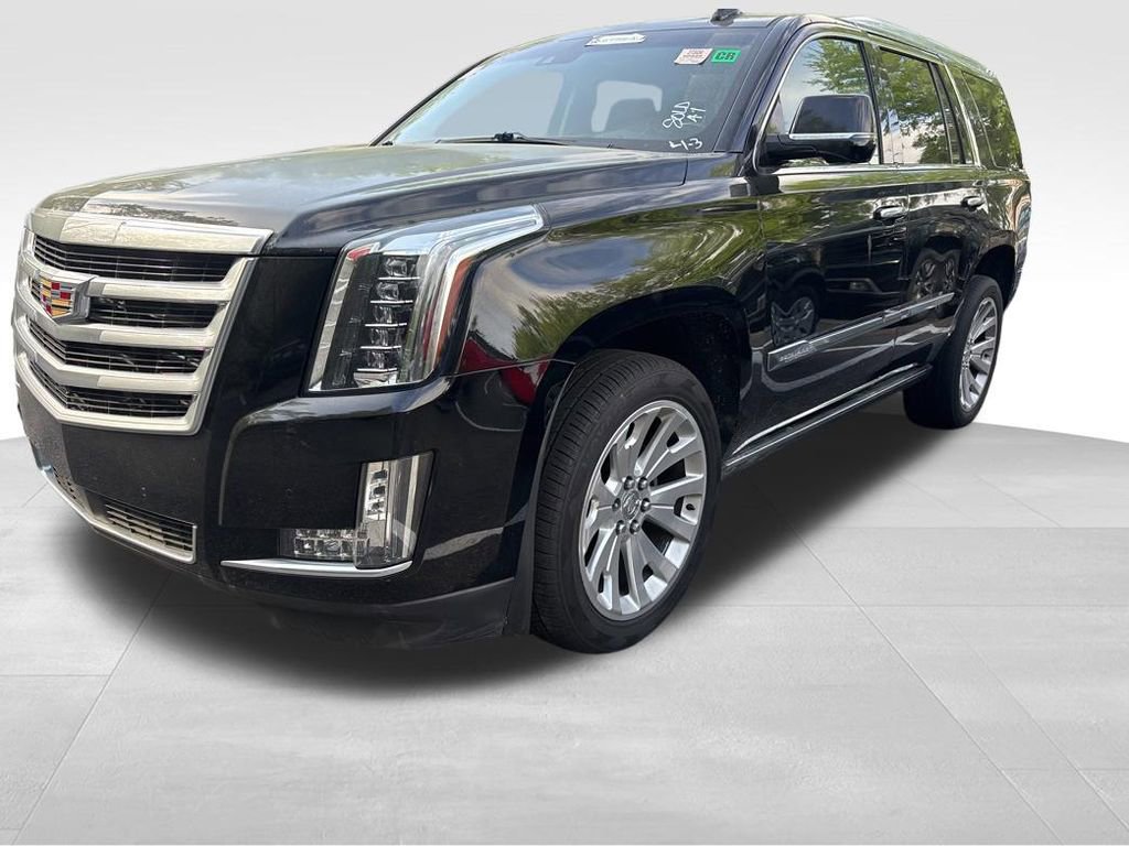 Used 2015 Cadillac Escalade Premium RWD image 2
