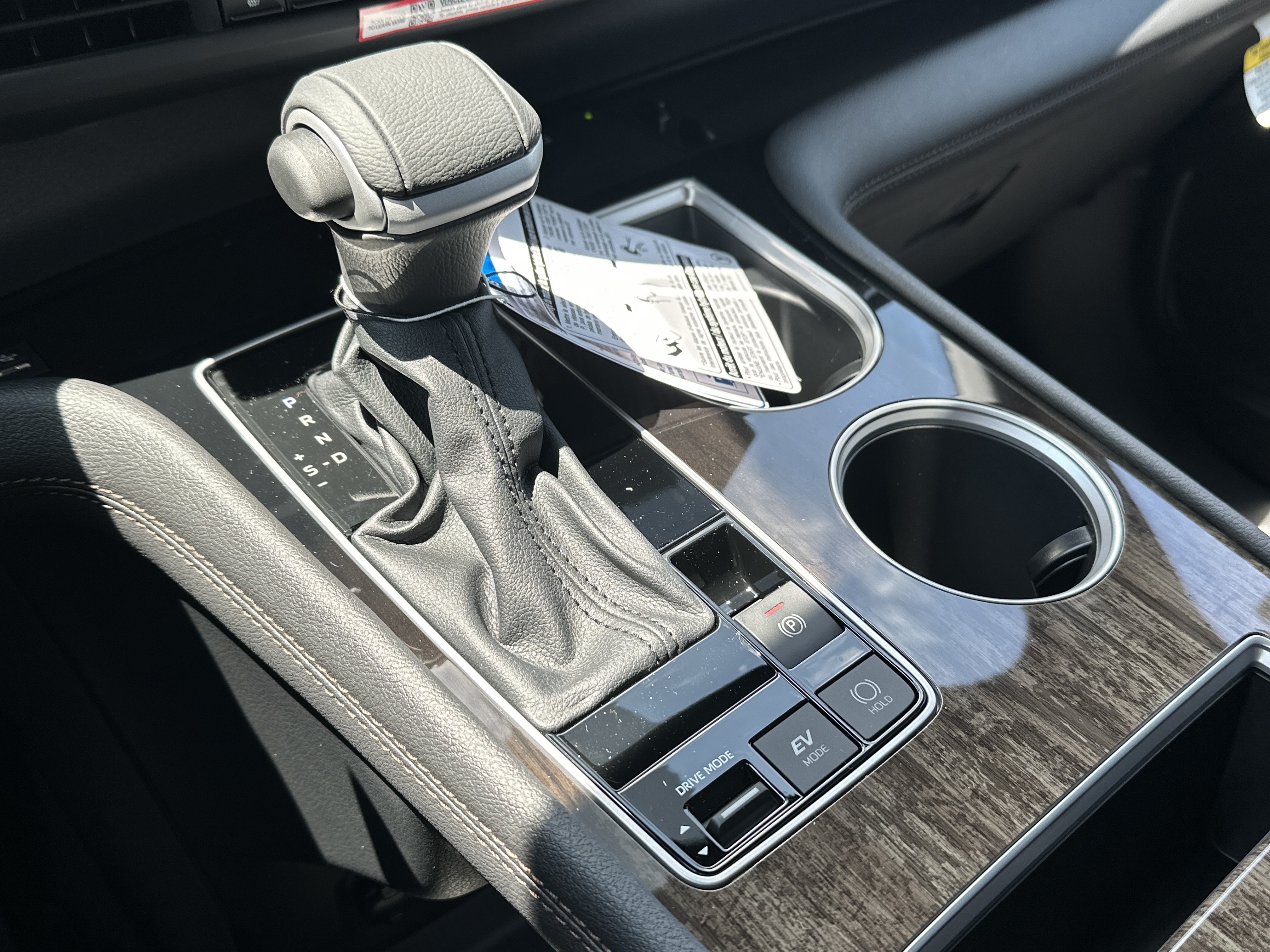 New 2026 Toyota Sienna Limited AWD/4WD image 24