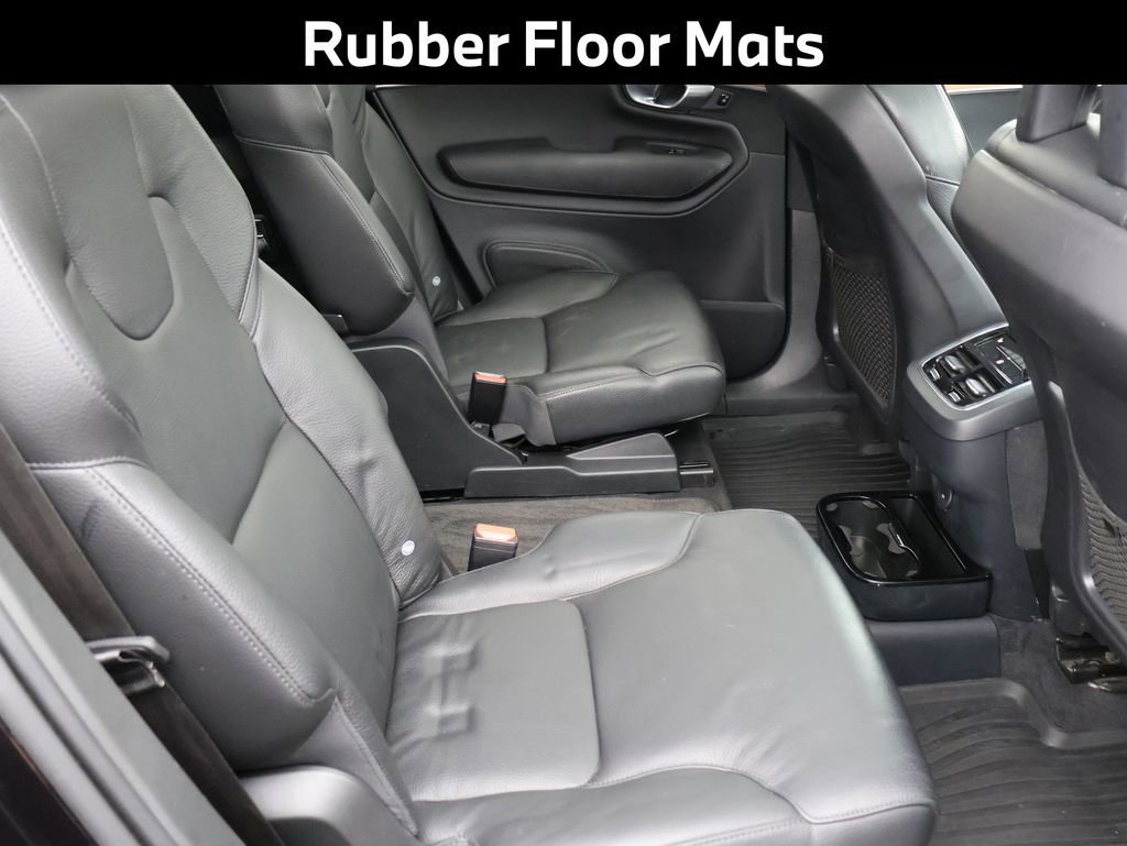 Used 2021 Volvo XC90 T6 Momentum w/ Advanced Package image 14