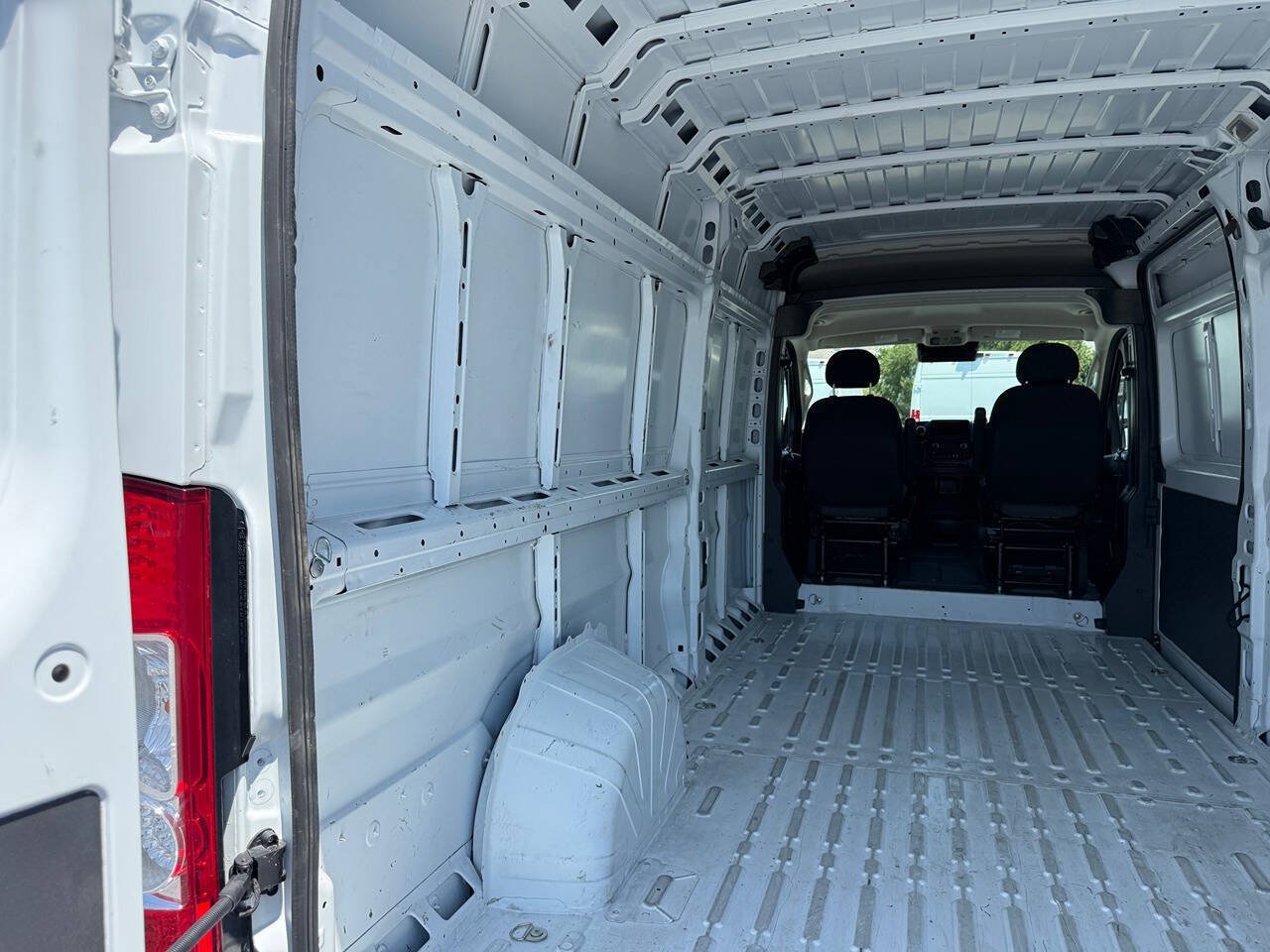 Used 2023 RAM ProMaster 3500 FWD image 22