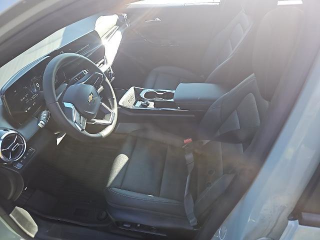 New 2026 Chevrolet Equinox LT w/ Convenience Package II image 11