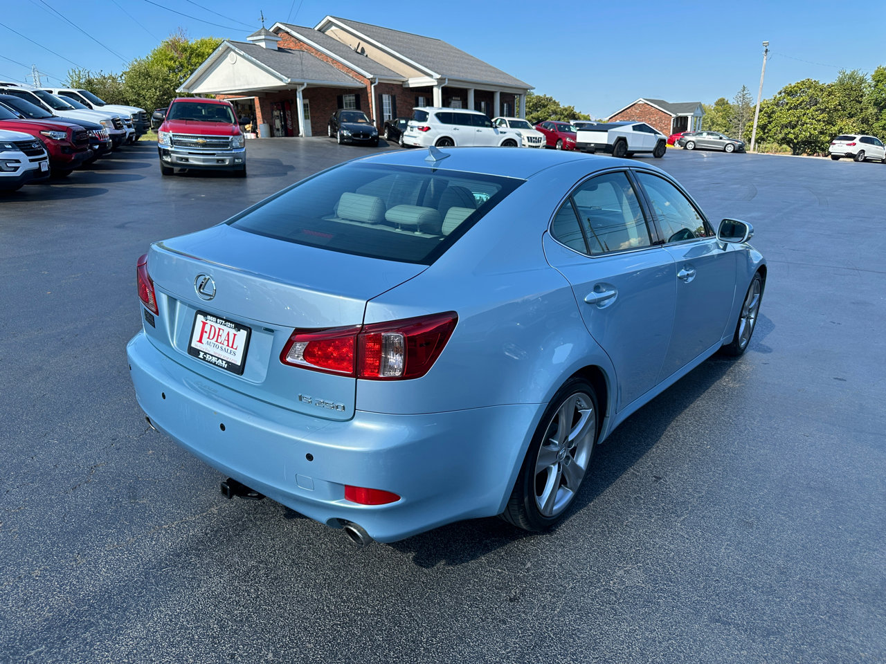 Used 2011 Lexus IS 250 image 4