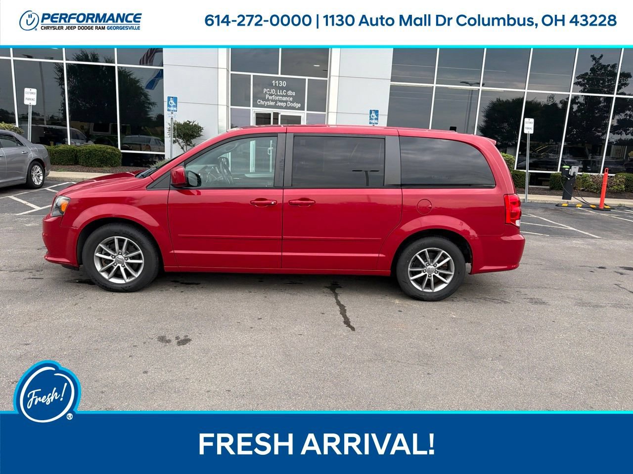 Used 2014 Dodge Grand Caravan R/T w/ Driver Convenience Group FWD image 7