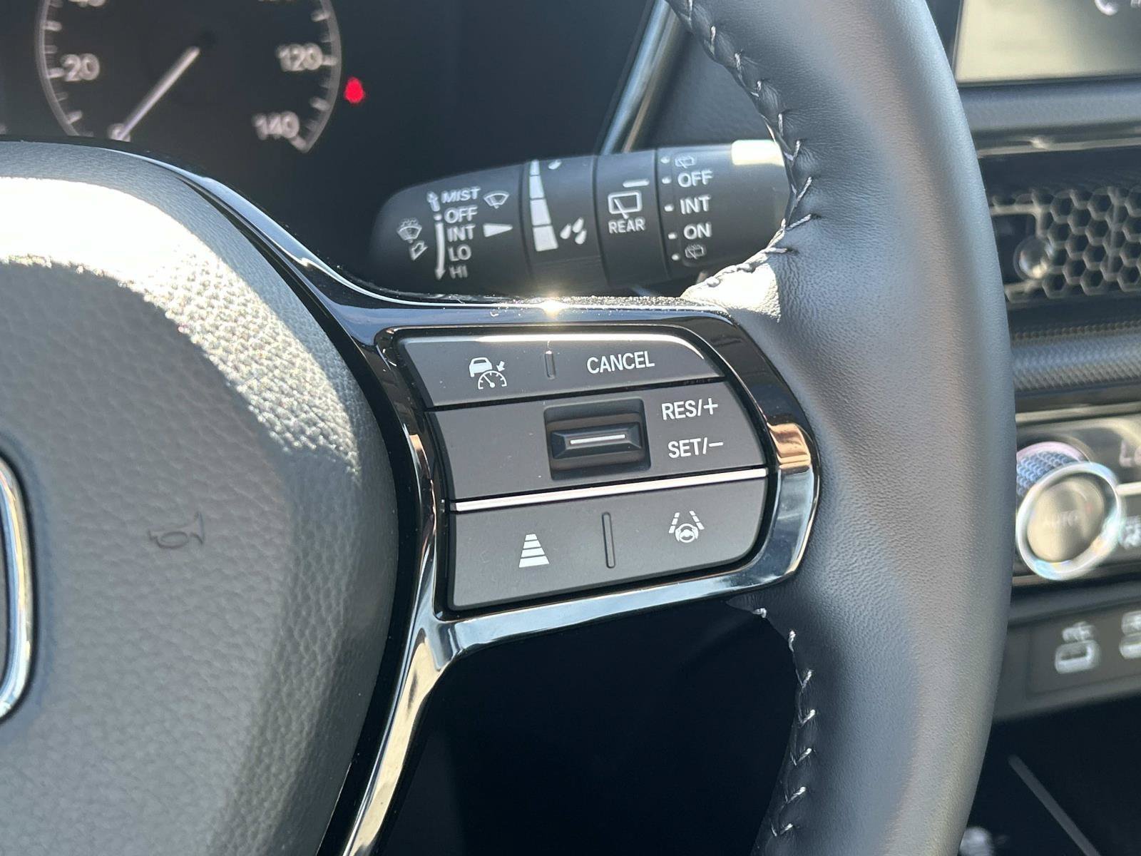 Used 2025 Honda CR-V EX-L image 25