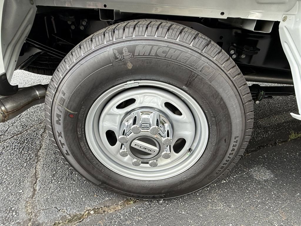 New 2026 Ford F350 XLT RWD image 17