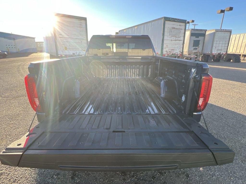 Certified 2022 GMC Sierra 1500 SLT w/ SLT Convenience Package image 25