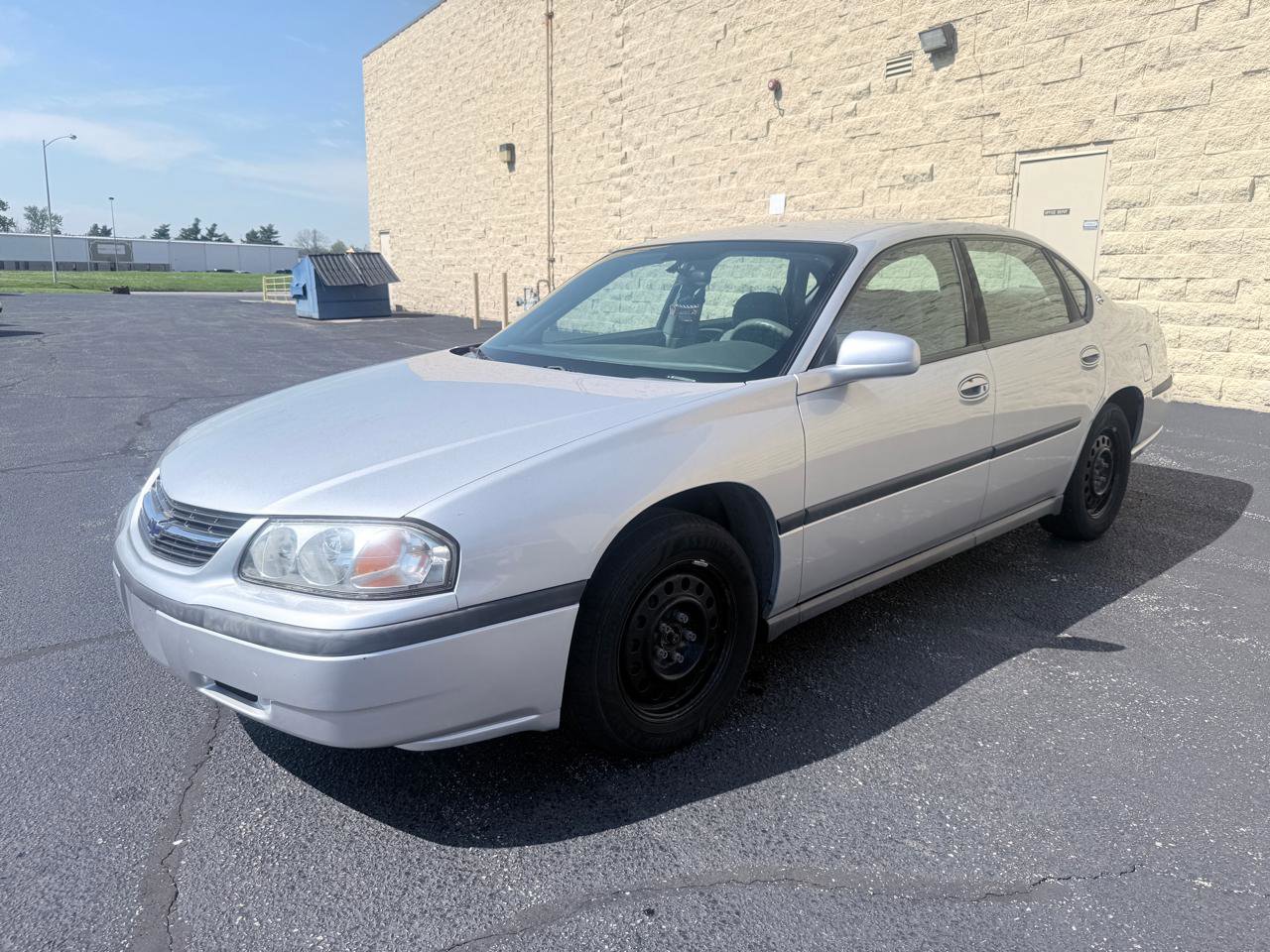 Used 2004 Chevrolet Impala w/ Preferred Equipment Group image 1