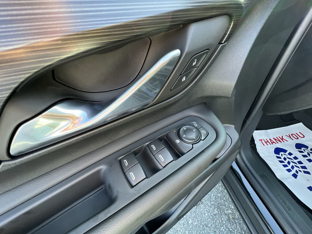 Used 2022 GMC Terrain SLE w/ Driver Convenience Package FWD image 22