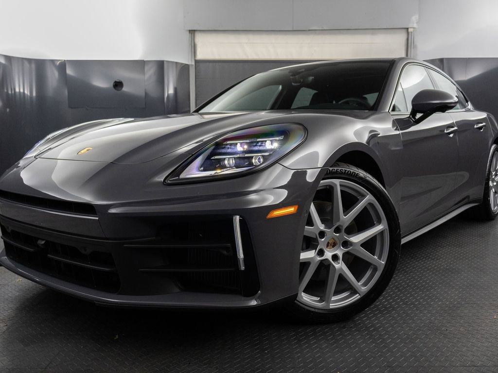 New 2026 Porsche Panamera 4 image 1