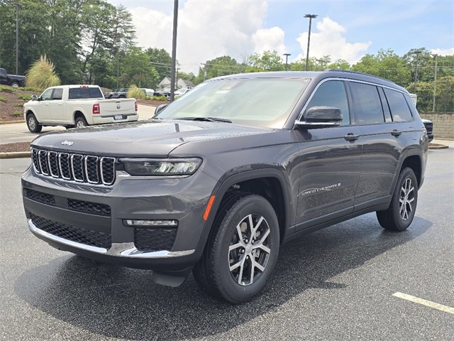 New 2025 Jeep Grand Cherokee L Limited image 15