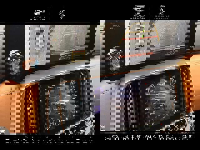 Used 2025 Lexus LX 600 4WD w/ Appearance Package image 18