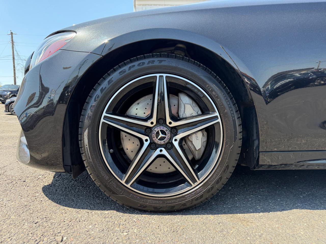 Used 2019 Mercedes-Benz E 300 4MATIC image 27