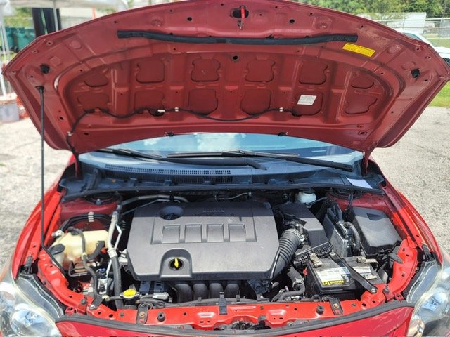 Used 2013 Toyota Corolla S FWD image 16