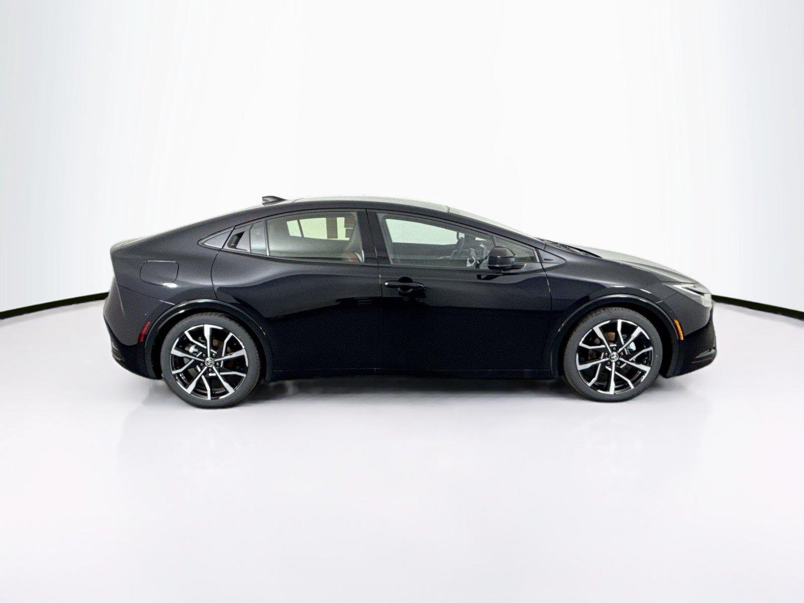New 2026 Toyota Prius Plug-In Hybrid w/ Limited Premium Package FWD image 5