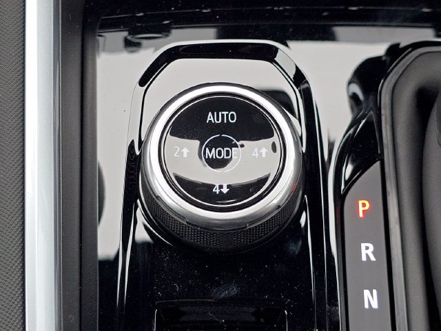 New 2026 Chevrolet Colorado Z71 w/ Technology Package AWD/4WD image 9