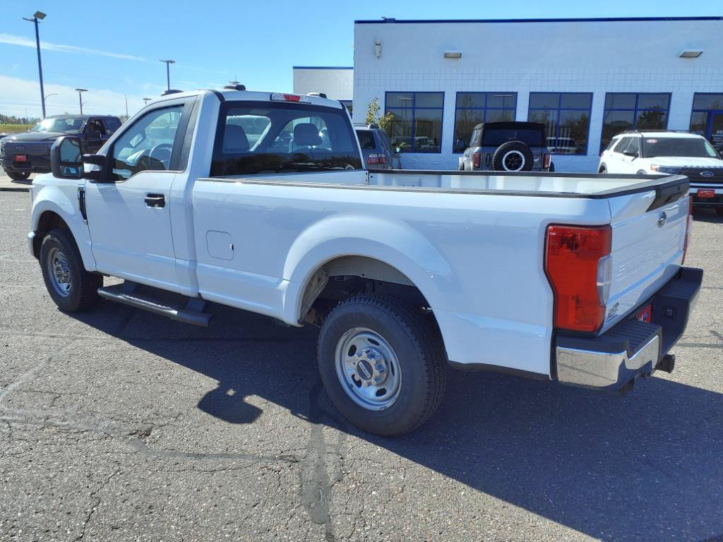 Used 2021 Ford F250 XL w/ Power Equipment Group RWD image 3