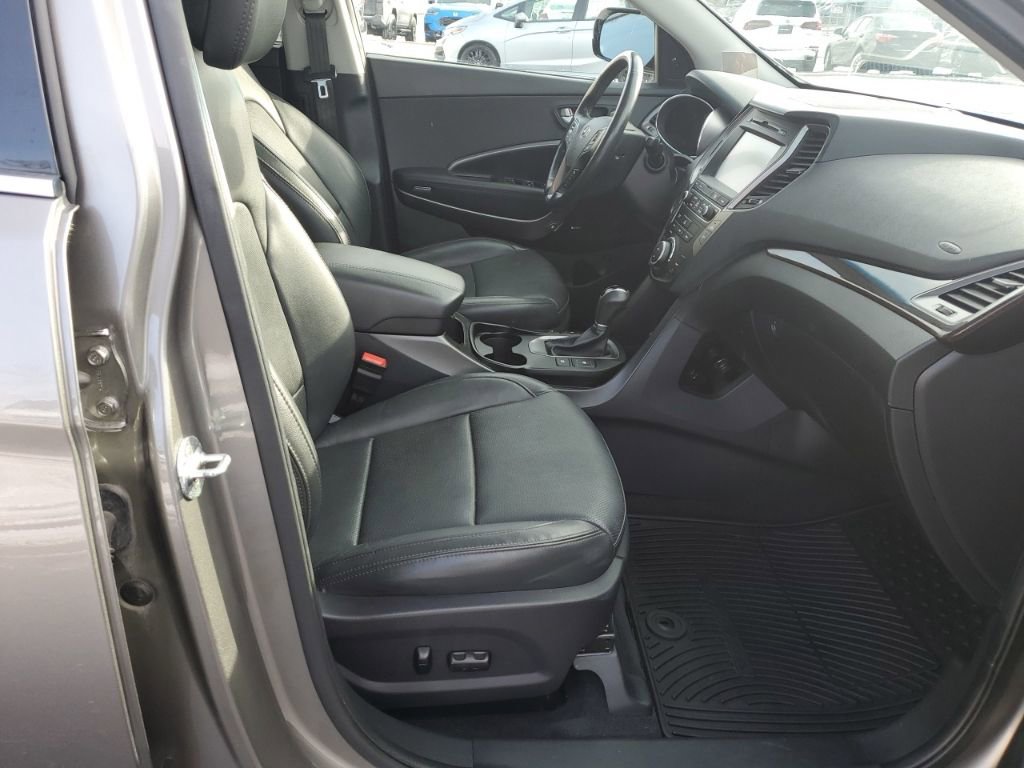 Used 2017 Hyundai Santa Fe Sport image 33