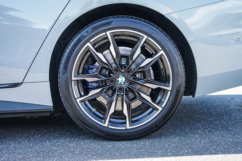 Used 2025 BMW i4 M50 AWD/4WD image 8