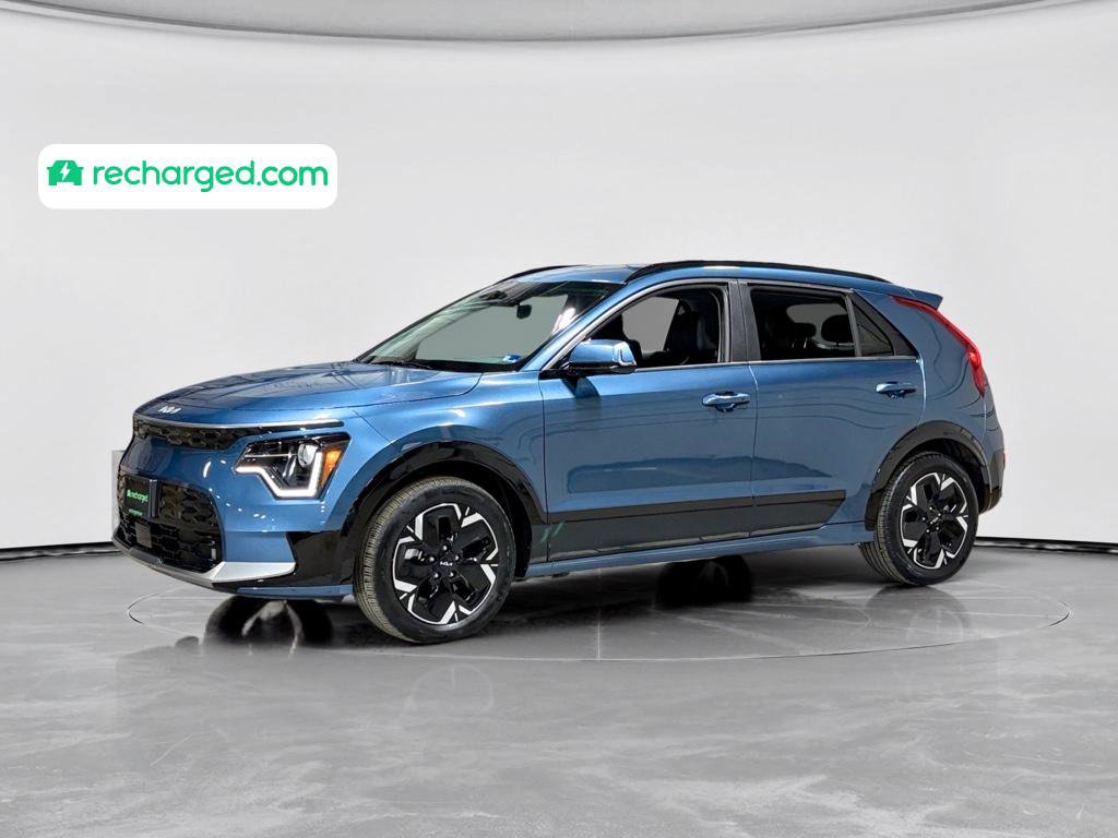 Used 2023 Kia Niro Wind w/ Wind Preserve Package image 1