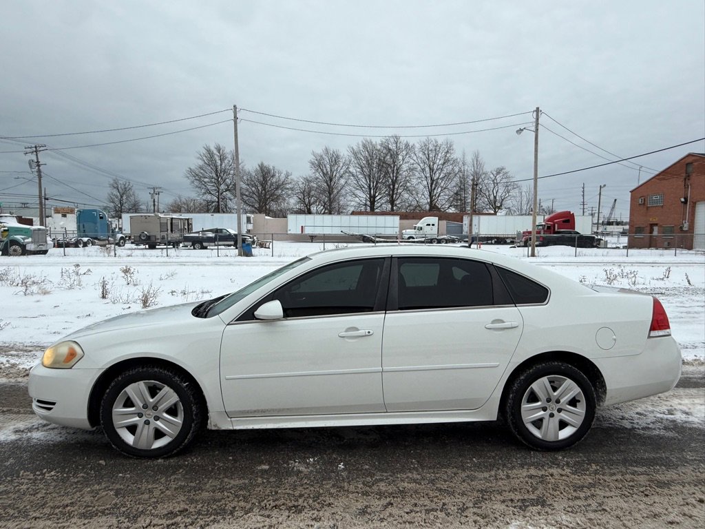 Used 2010 Chevrolet Impala LS image 6