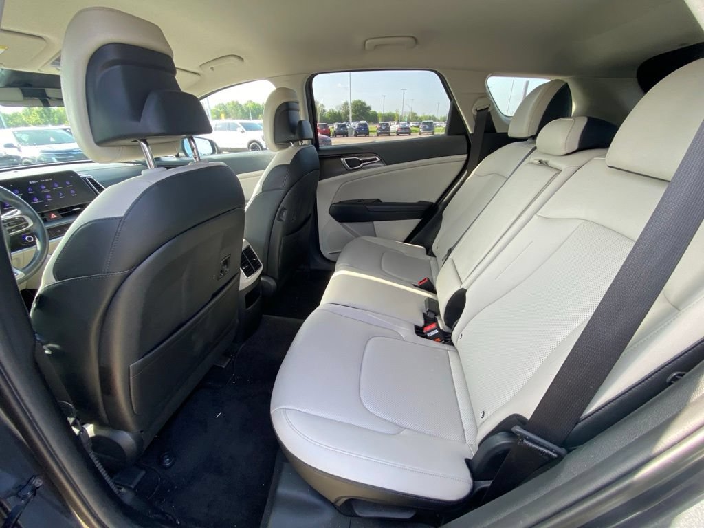 Certified 2024 Kia Sportage EX FWD image 22