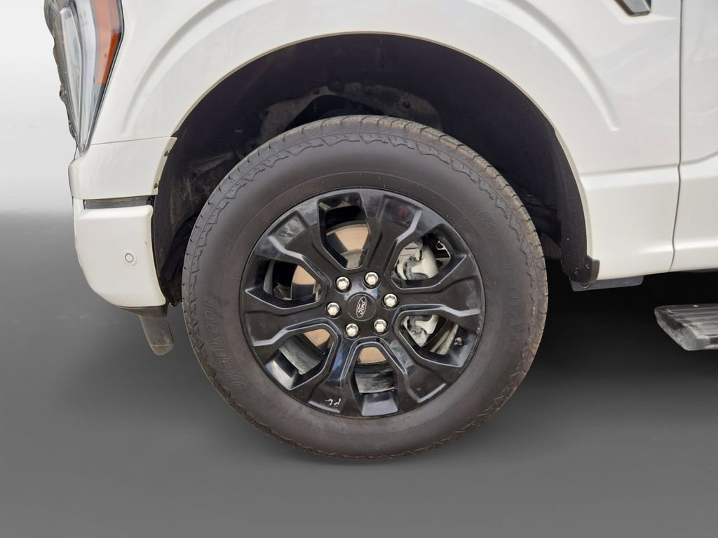 Used 2023 Ford F150 Platinum image 15