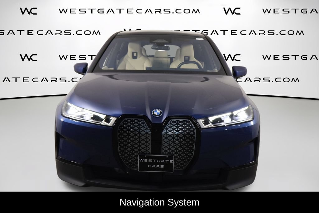 Used 2023 BMW iX xDrive50 w/ Premium Package AWD/4WD image 2