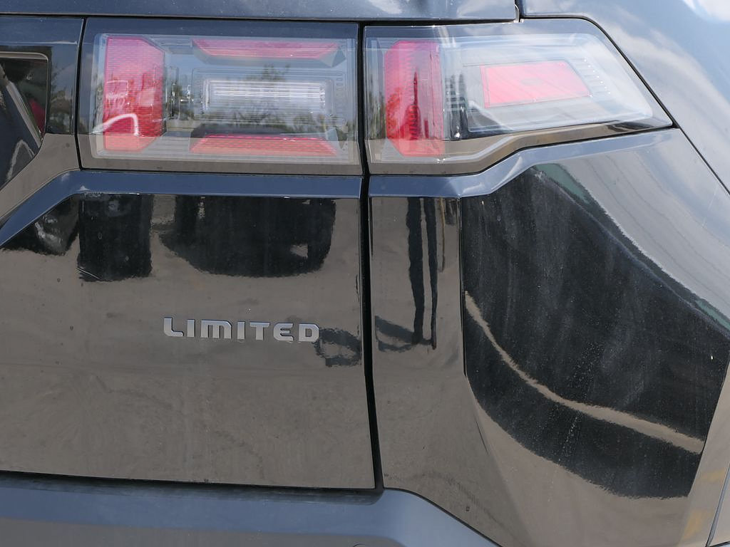 New 2026 Jeep Cherokee Limited AWD/4WD image 4