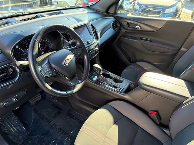Used 2022 Chevrolet Equinox RS image 13