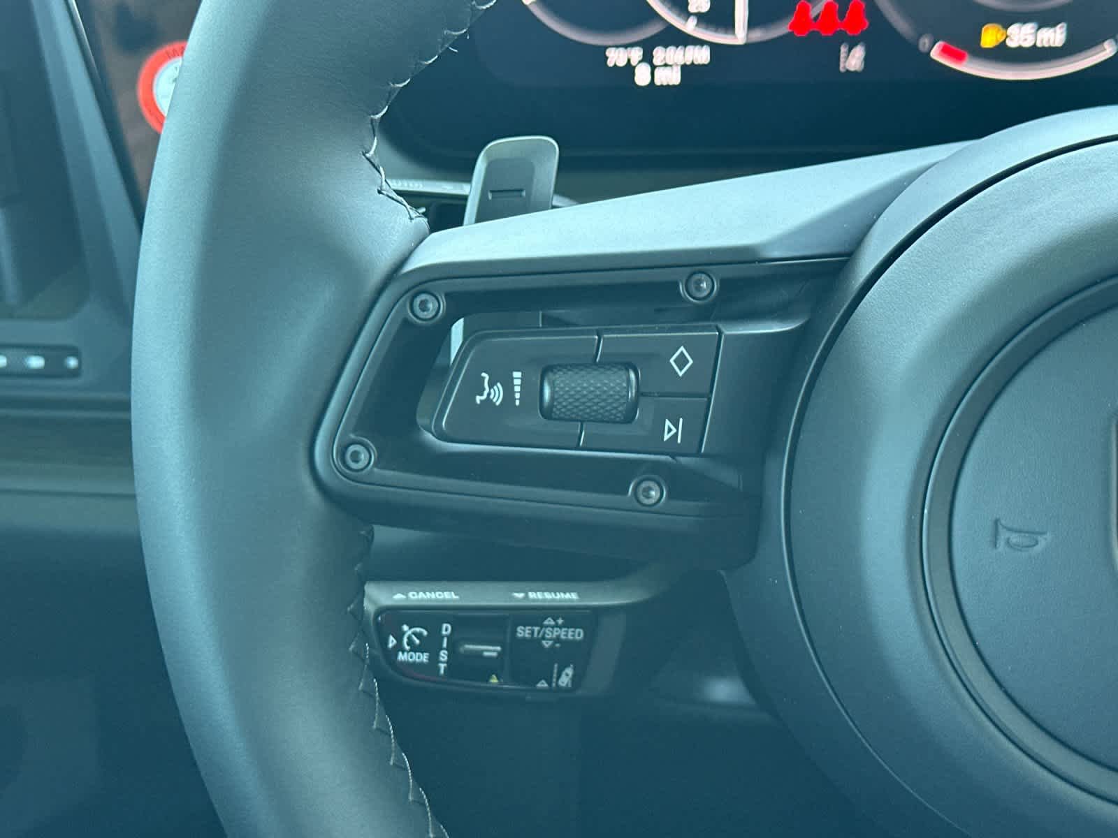 New 2026 Porsche Cayenne GTS AWD/4WD image 28