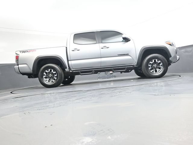 Used 2023 Toyota Tacoma TRD Off-Road w/ Black Out Package (TMS) AWD/4WD image 32