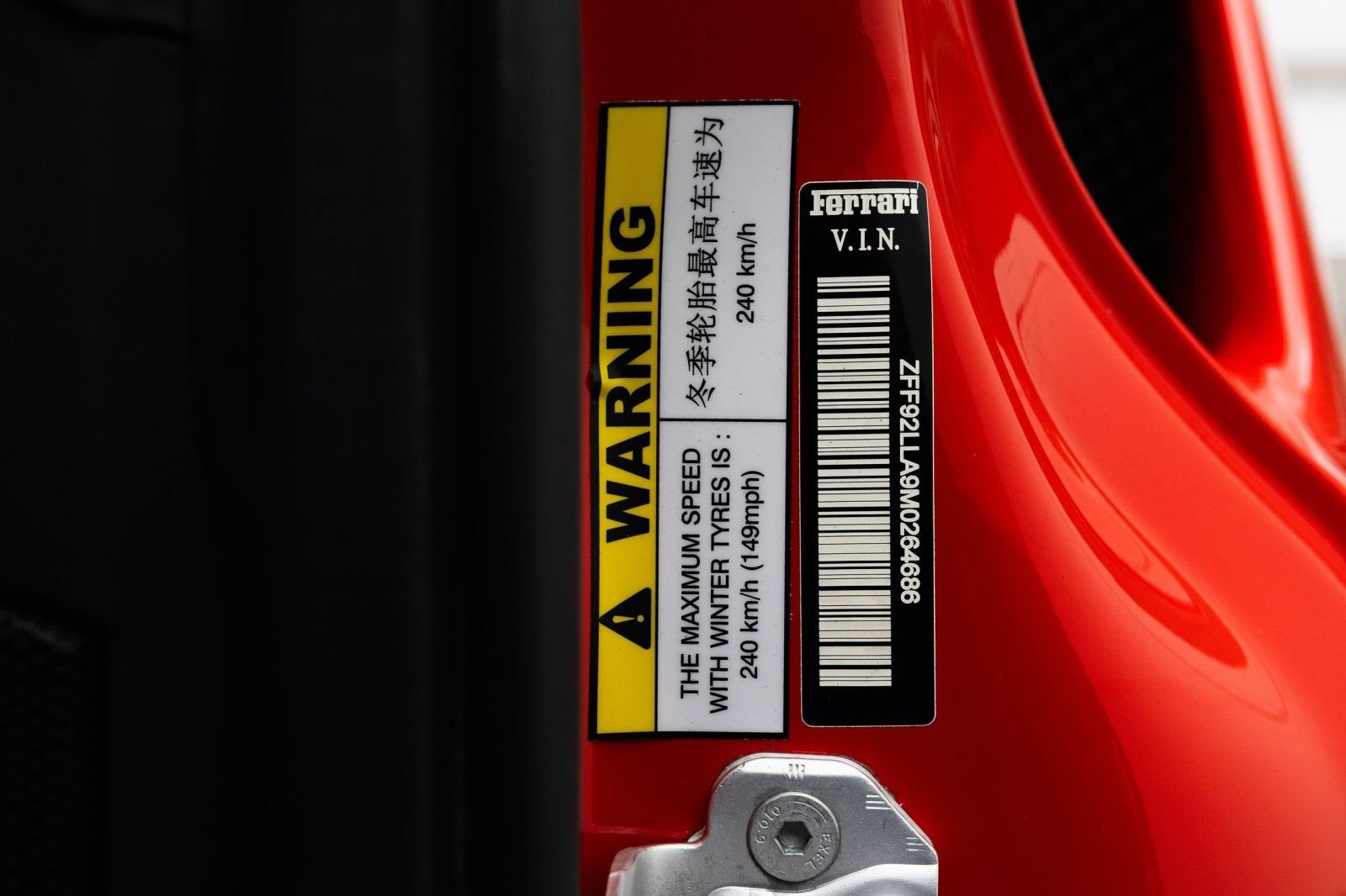 Used 2021 Ferrari F8 Tributo RWD image 33
