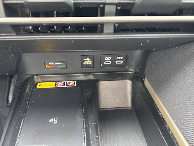 Used 2025 Toyota Camry LE w/ Convenience Package AWD/4WD image 27