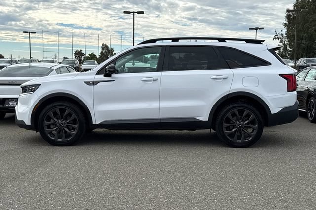 Certified 2022 Kia Sorento SX Prestige AWD/4WD image 9