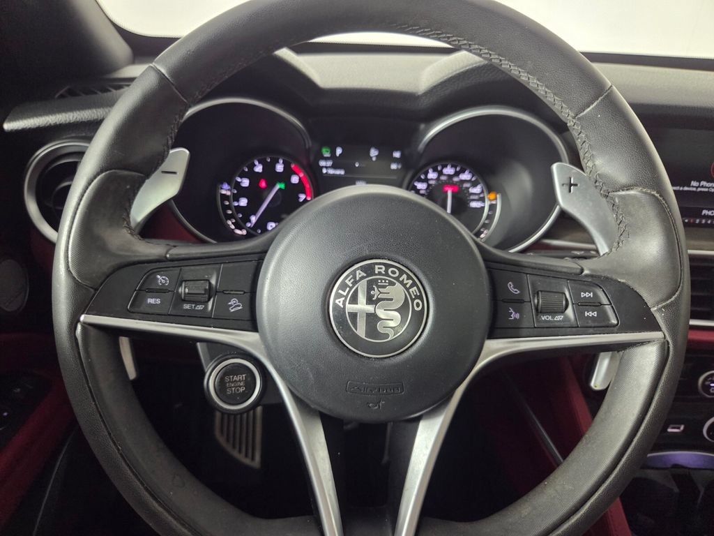 Used 2018 Alfa Romeo Stelvio Ti Sport AWD/4WD image 15