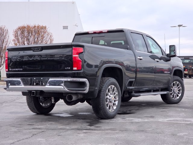 New 2026 Chevrolet Silverado 3500 LTZ w/ LTZ Premium Package AWD/4WD image 23
