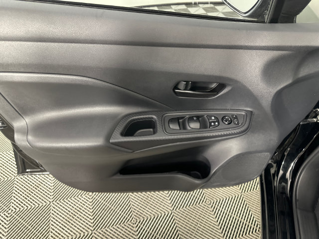 Used 2024 Nissan Versa S w/ S Plus Package FWD image 6