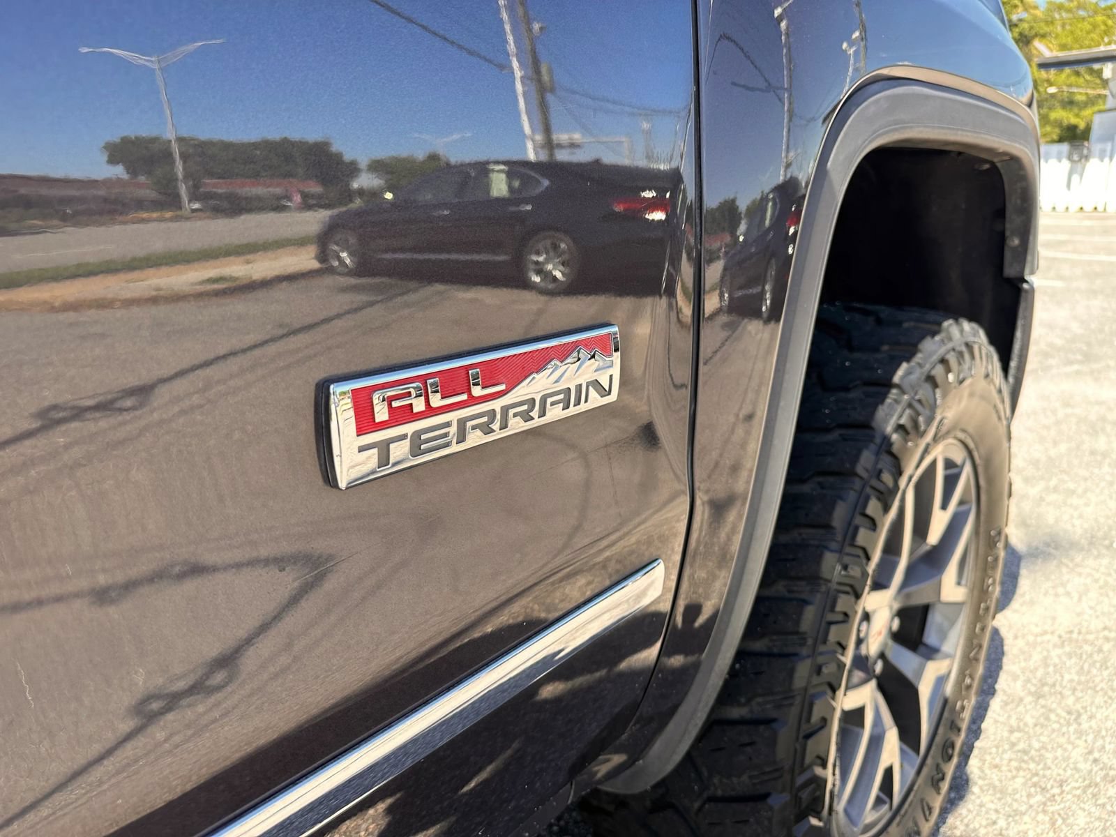 Used 2015 GMC Sierra 1500 SLT AWD/4WD image 11