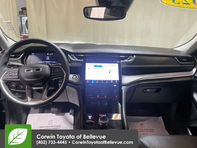 Used 2023 Jeep Grand Cherokee L Limited w/ Trailer Tow Group (B) image 23